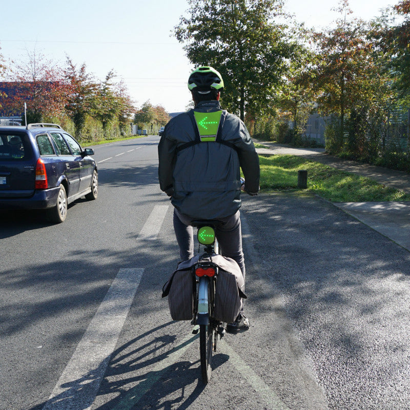 Gilet de sécurité à LED avec clignotants et télécommande, rechargeable USB – vue 3