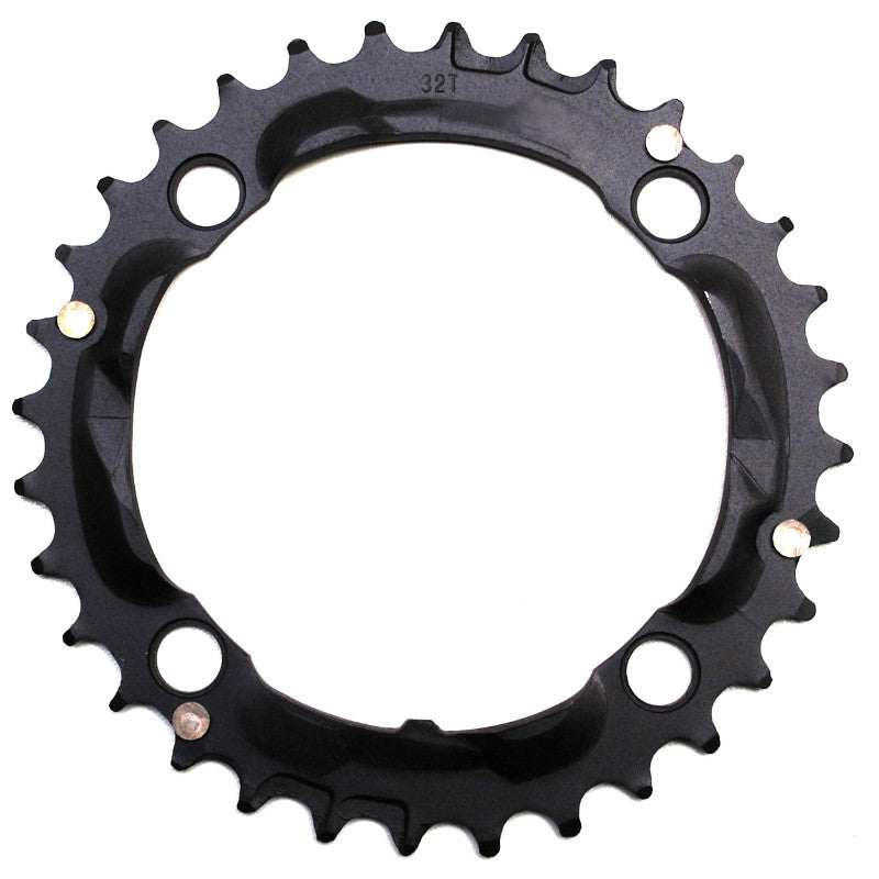 Plateau VTT Stronglight 4 branches 104 mm milieu triple noir 8-9 v – 32 dents