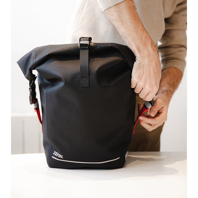 Sacoche arrière latérale Zefal Z Traveler S30 étanche 30 L Z Quick Mount – vue 9
