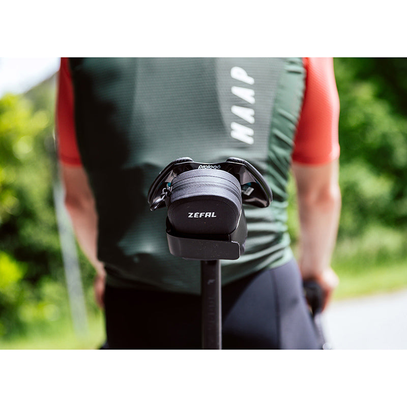 Sacoche de selle Zefal Z Road Pack 0,35 L noire étanche – vue 3