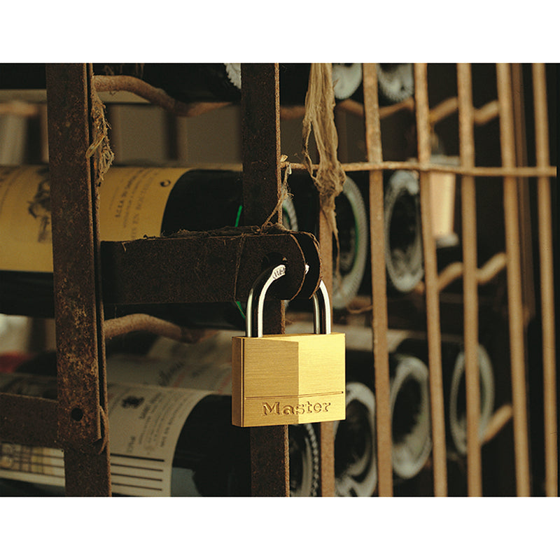 Cadenas à clé Masterlock laiton 40 mm anse 22 mm – vue 3