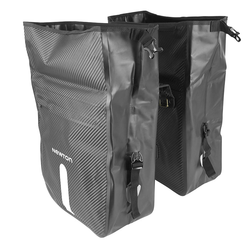 Sacoche arrière double Newton effet carbone 25 L – vue 3