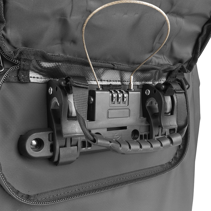 Sacoche arrière latérale sac à dos Newton 18 L noir Quick Lock – vue 12