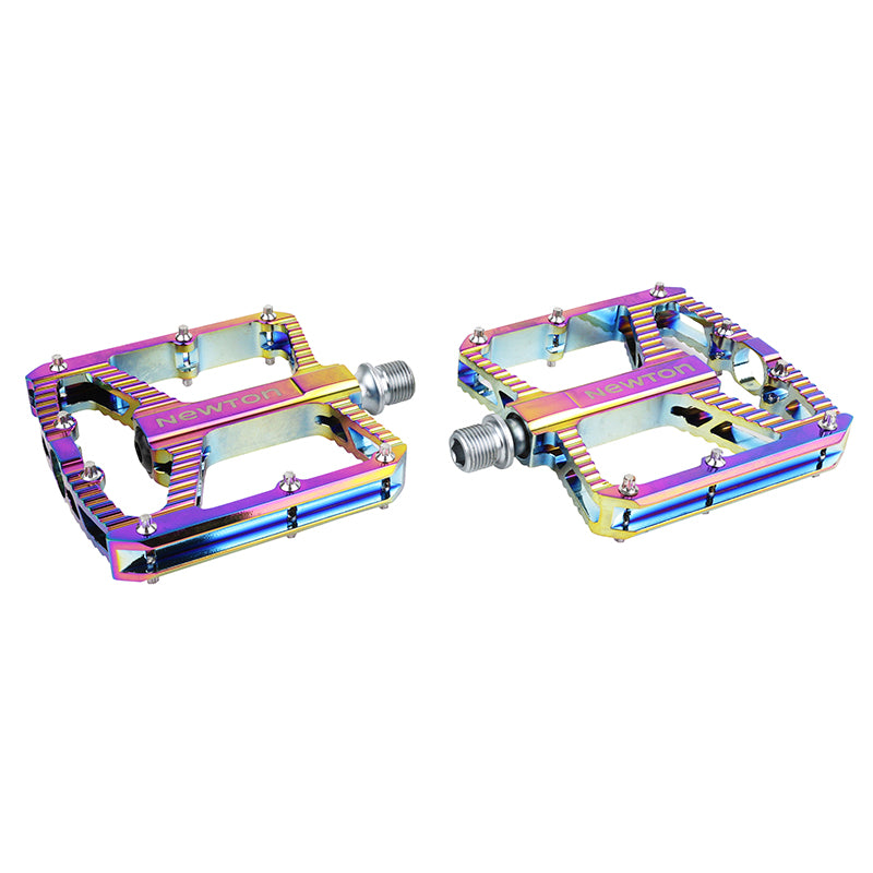 Pédales VTT-BMX Newton alu anodisé 9/16" à roulements 106 x 100 mm (paire) – Oil slick
