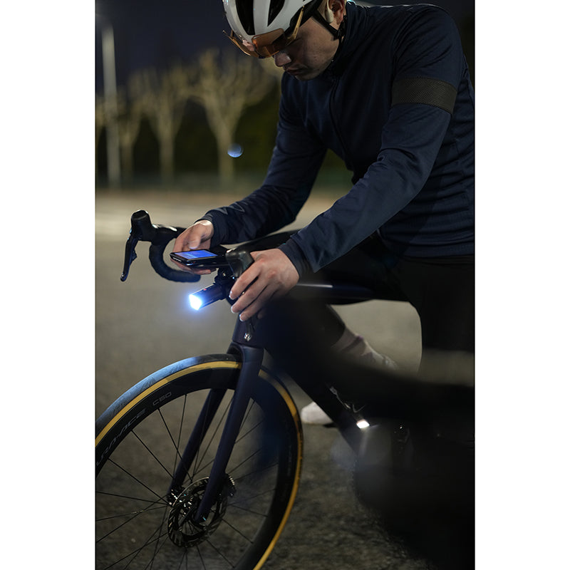Éclairage avant intelligent iGPSport VS1200S – vue 28