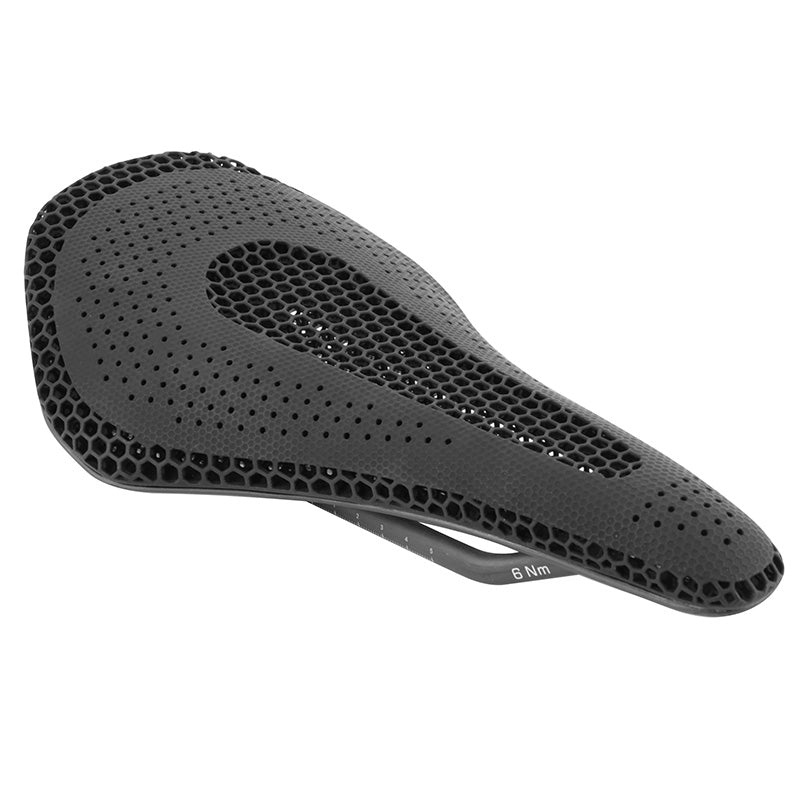 Selle 3D carbone Newton rails carbone – T806 fermée 265 x 143 – 190 g