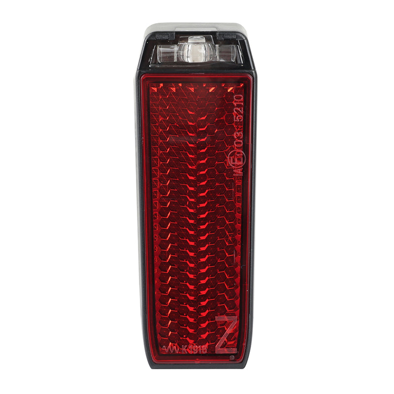 Éclairage arrière VAE AXA Nyx Steady 6 V sur garde-boue – vue 2