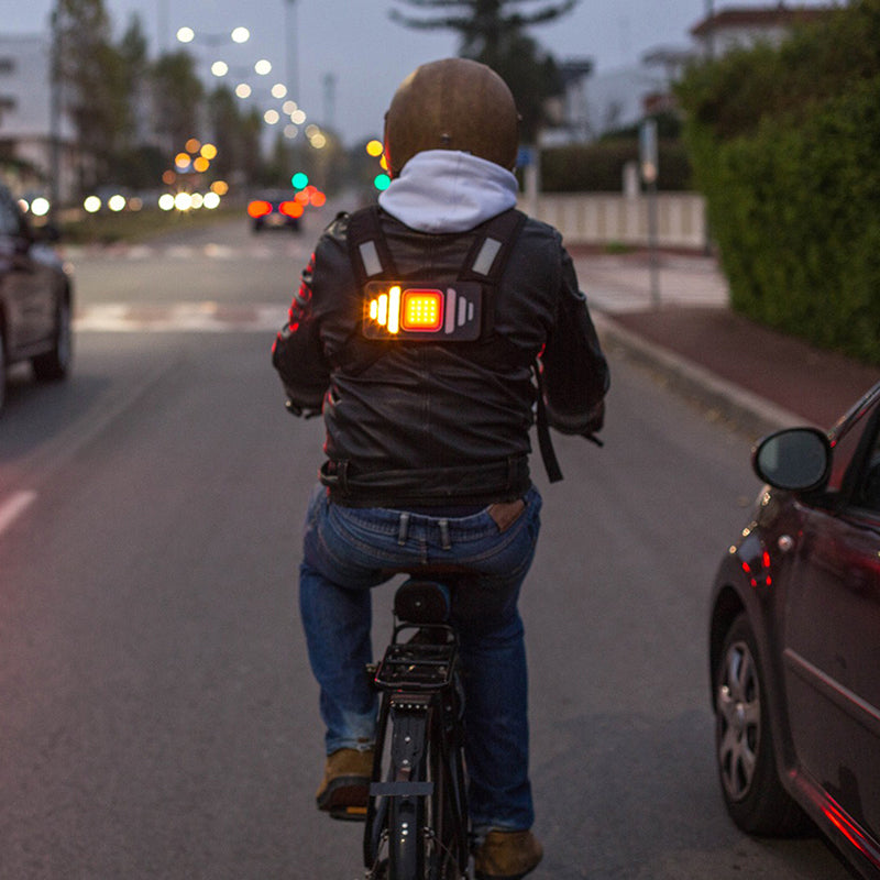 Éclairage de gilet Clic-Light V2 avec clignotants intégrés – vue 15