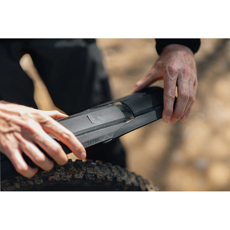 Garde-boue arrière VTT Zefal Deflector RS90 fibre de verre noir mat – vue 6