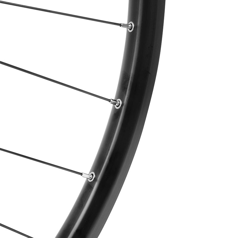 Roue arrière VTC-VAE 700 Mach1 M910 disque Centerlock – vue 4