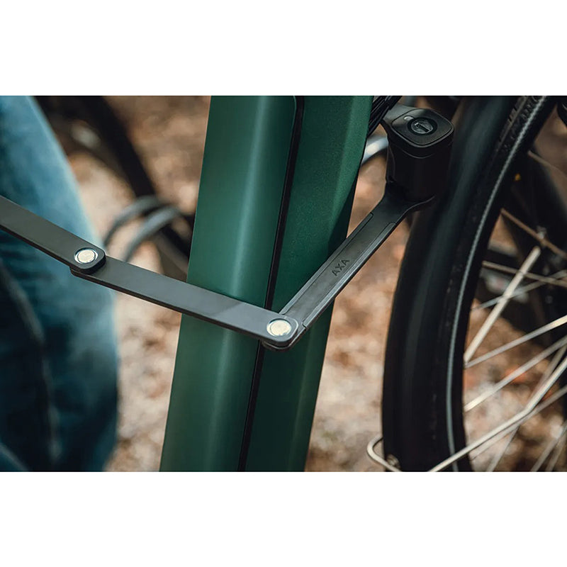 Antivol pliant AXA Fold 110 cm noir avec support et compartiment AirTag – vue 11