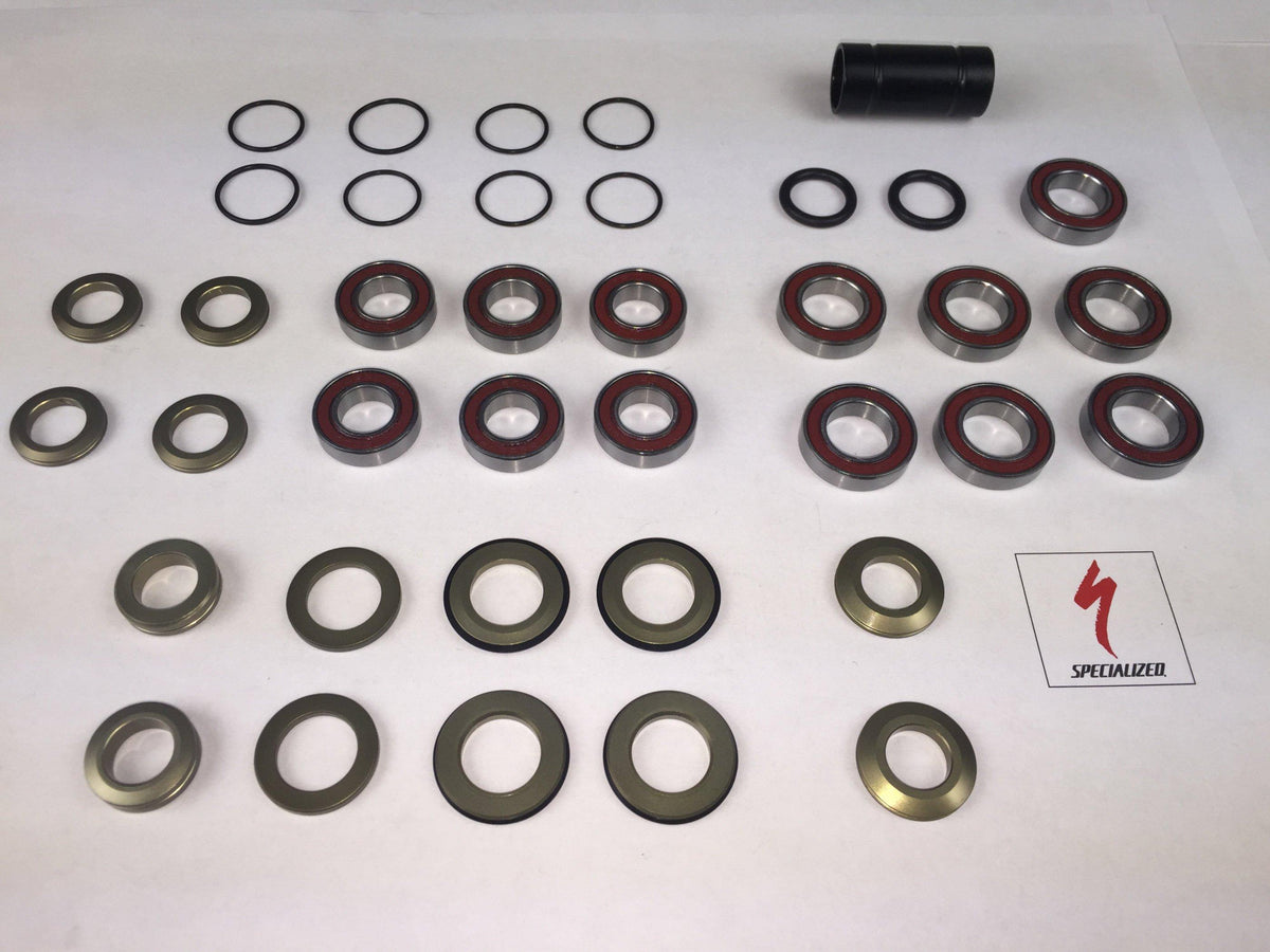 Kit de visserie de pivot SPECIALIZED BRG KIT, MY13-15 Camber FSR, Suspension Bearing KIT (W/ Pivot SPACERS)