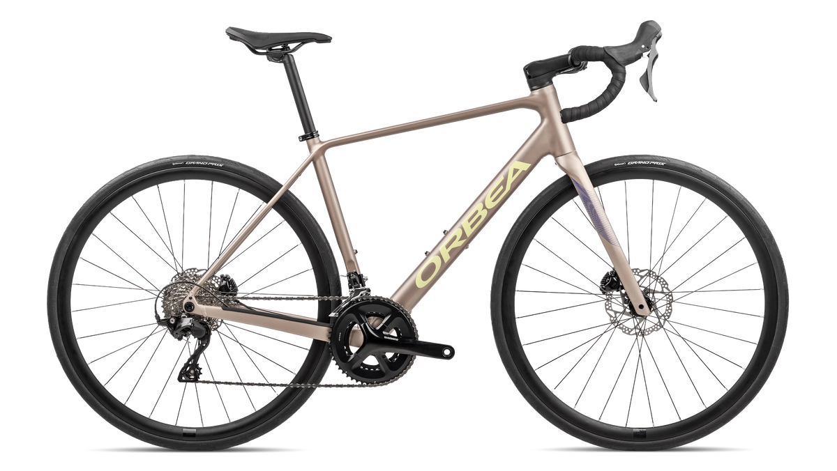 Orbea Avant H30 2027 - Nickel - Gum