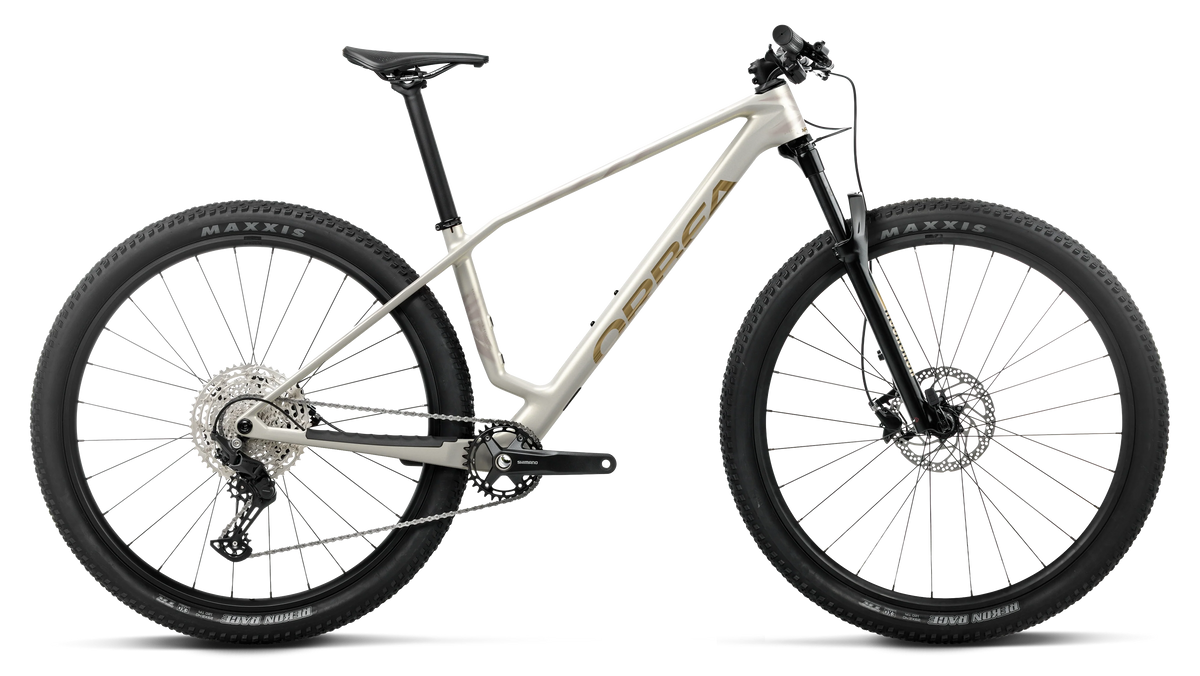 Orbea Alma M50 2027 - White - Gold
