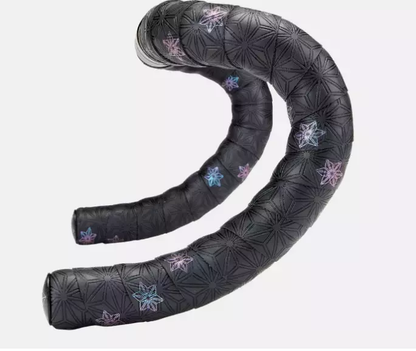 Ruban de cintre Supacaz - Super Sticky Kush Galaxy Tape SPECIALIZED OIL SLICK PRINT/ANO BLK PLUGS