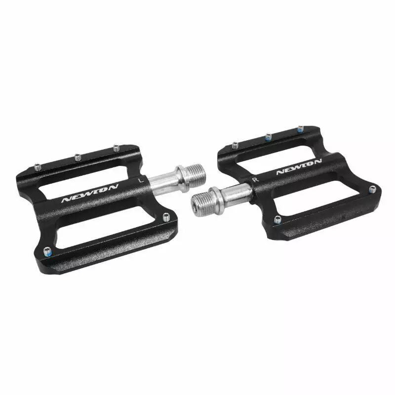 Pédales BMX/VTT Newton Noir à roulements 9/16 avec picots argent