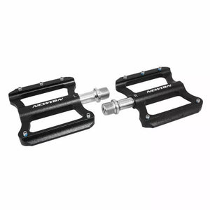 Pédales BMX/VTT Newton Noir à roulements 9/16 avec picots argent