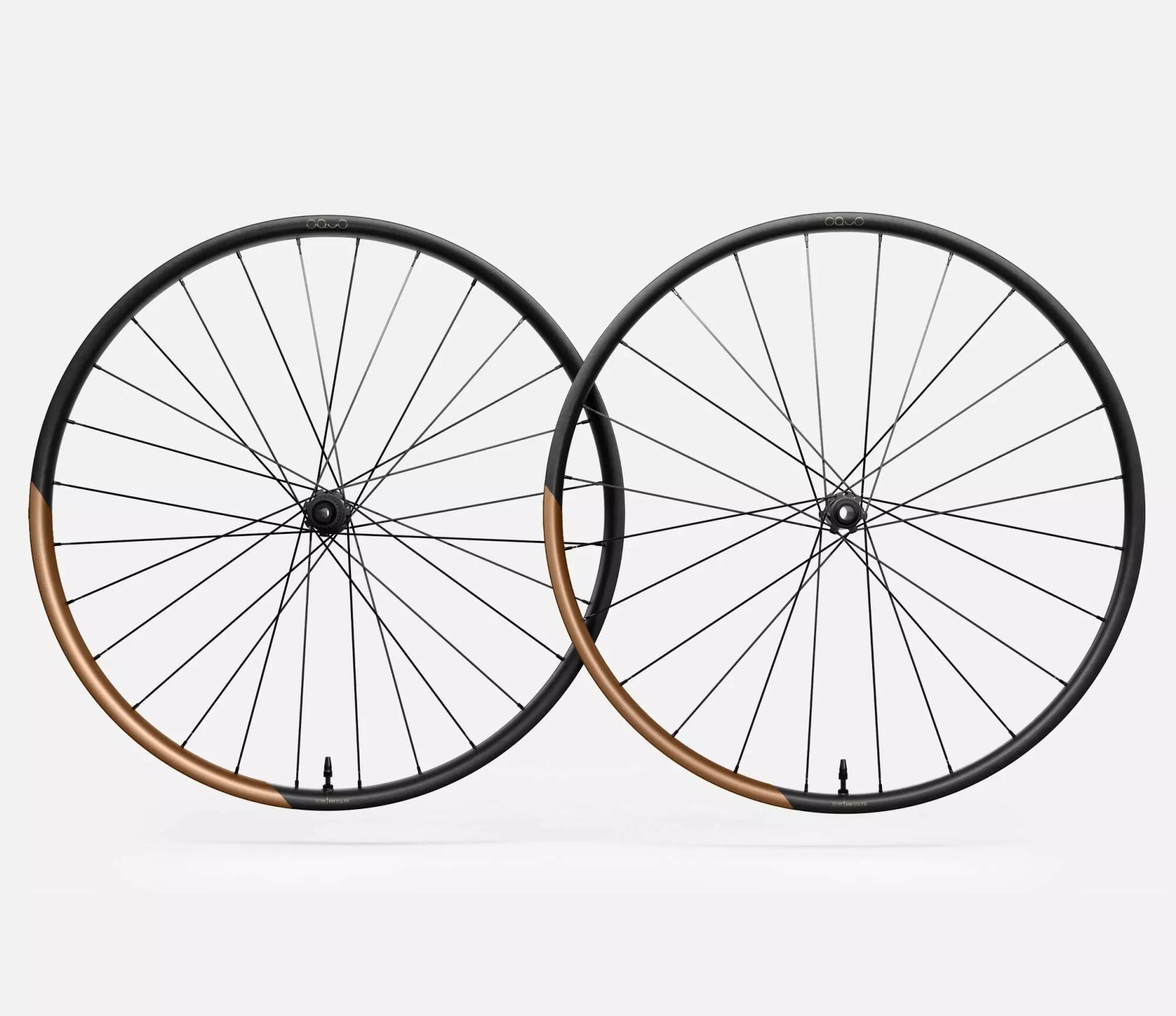Roues Carbon OQUO MP30LTD Shimano MS