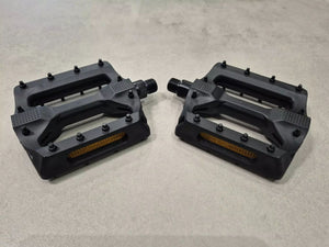 Pédales VTT/VTC Noir Composite D9/16