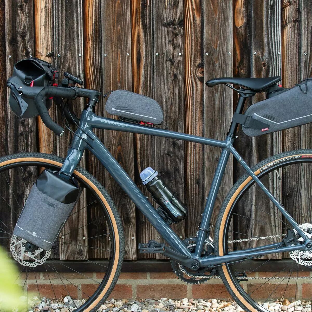 Sacoche bikepack étanche pour cadre, fixation incluse KLICKFIX