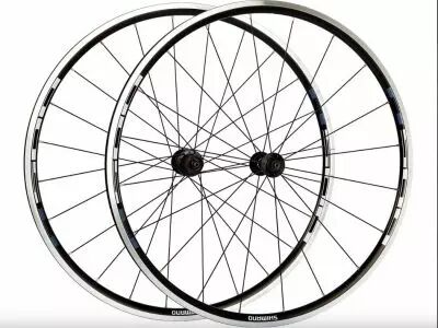 Paire de Roues Shimano WHR501 � patins 