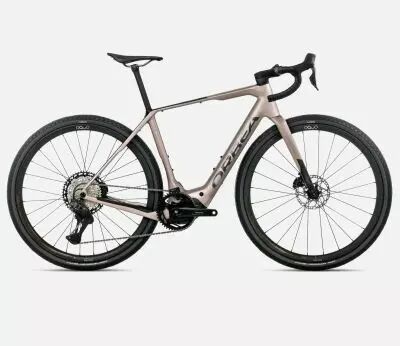 V�lo gravel �lectrique Orbea Denna M20i 2026