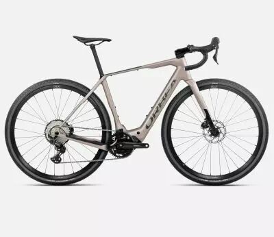V�lo gravel �lectrique Orbea Denna M30 2026